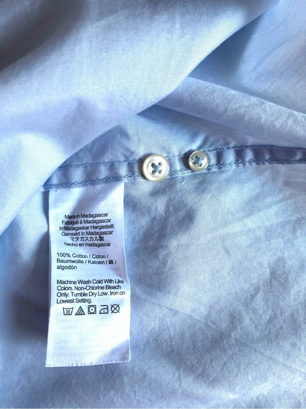 J. Crew Light Blue Men's Poplin shirt with point collar. M. NWT.